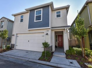 1556 Bright Pl, Clovis, CA 93619