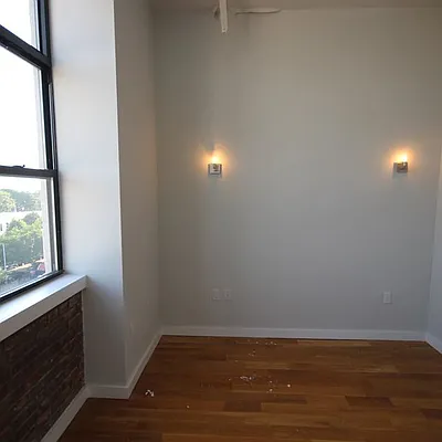 Rented by Nooklyn NYC LLC | media 34