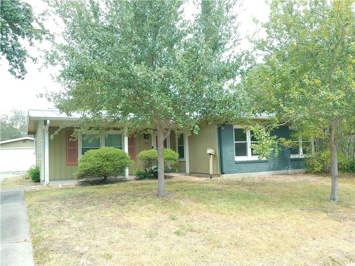 522 Pasadena - 4/Bed 3/Bath - $1995/month — Photo 1
