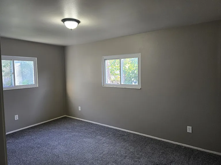 8509 Paige Ave — Photo 8