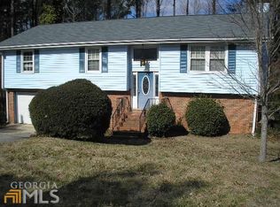 2135 Sandgate Cir, Atlanta, GA 30349