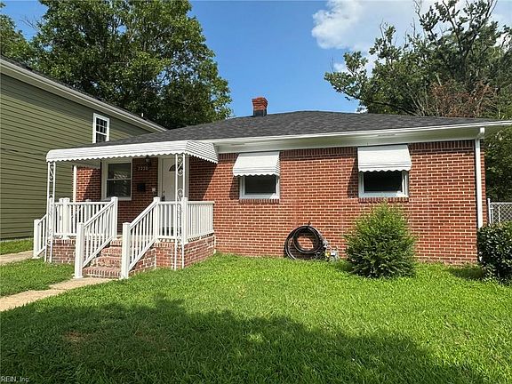 4th image of 2220 Hanson Ave