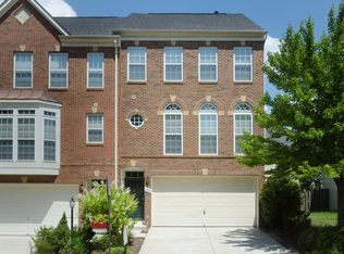 9335 Cumbria Valley Dr, Lorton, VA 22079
