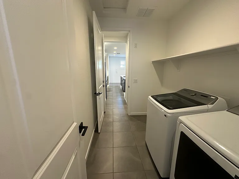 21357 E Macaw Dr — Photo 36