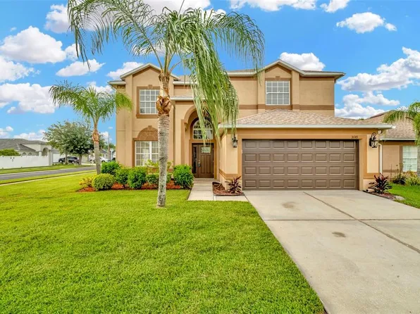 31145 Baclan Dr, Wesley Chapel, FL 33545