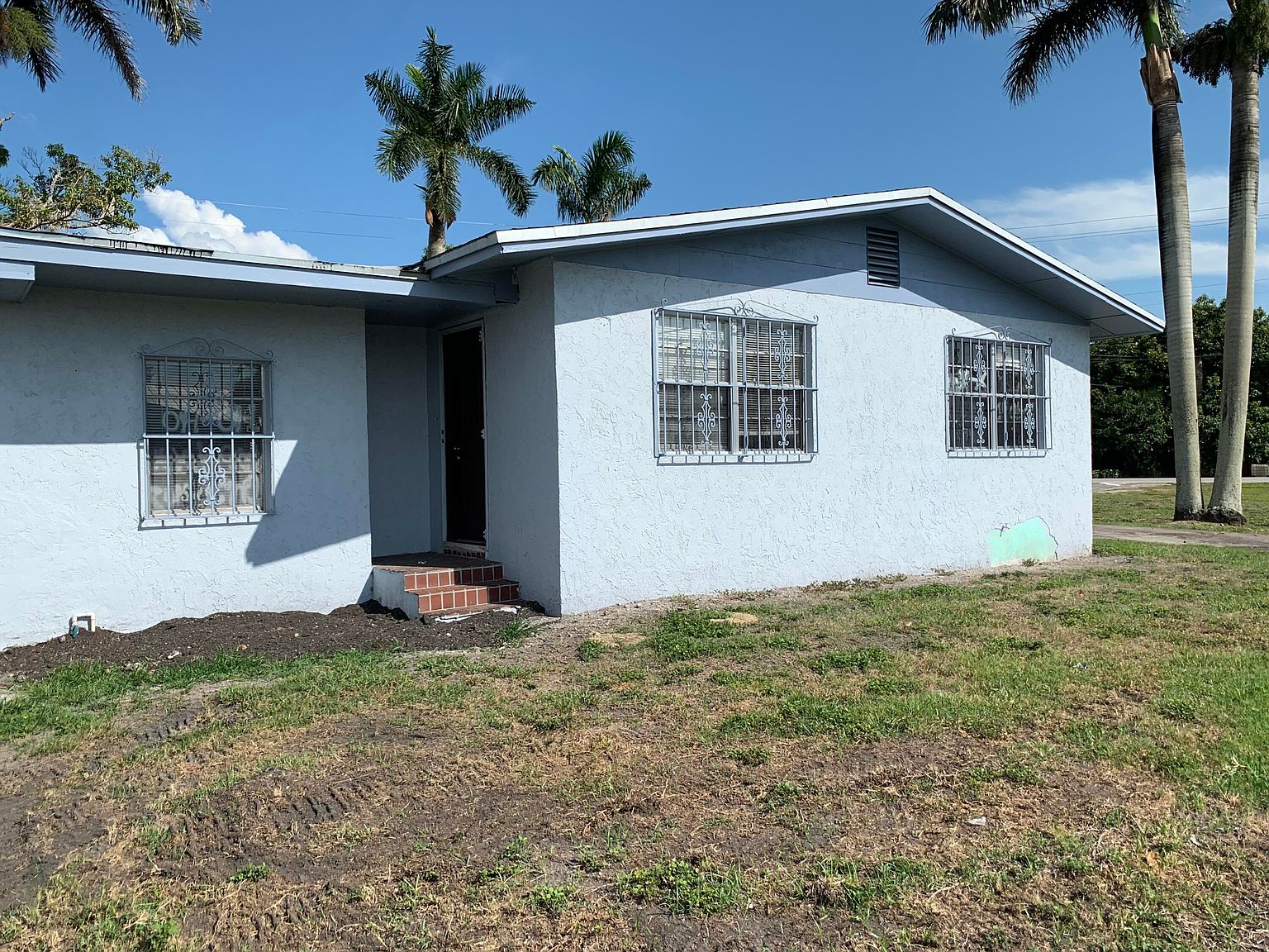 561 SW 3rd St, Belle Glade, FL 33430 | Zillow