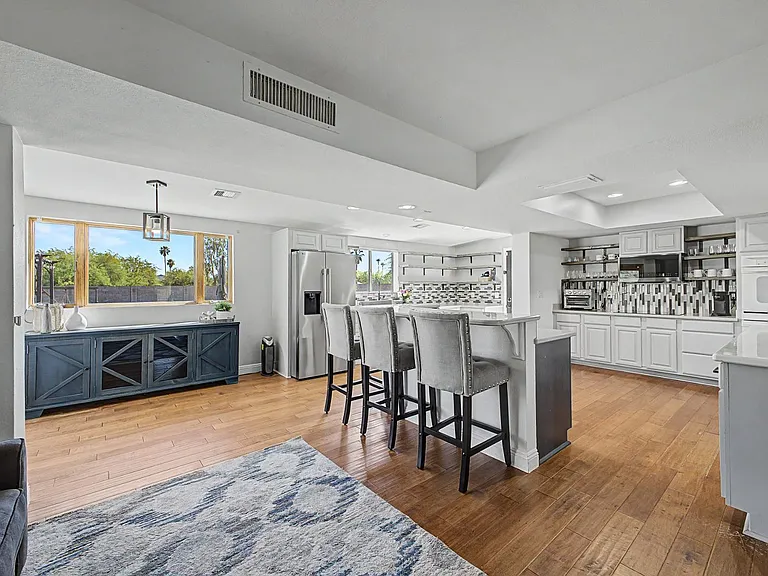 6315 E Delcoa Ave — Photo 19