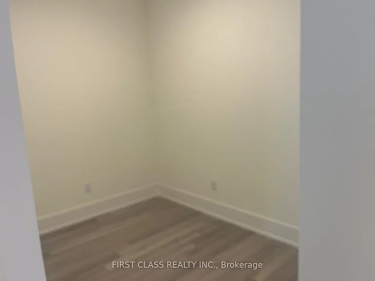 89 Church St #3802 — Photo 5