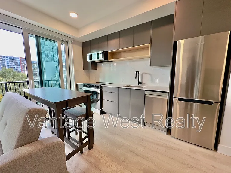 620 Coronation Ave #407 — Photo 13