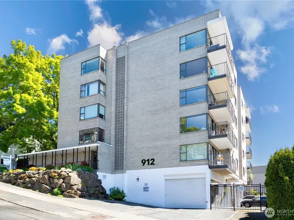 912 3rd Avenue W #303, Seattle, WA 98119