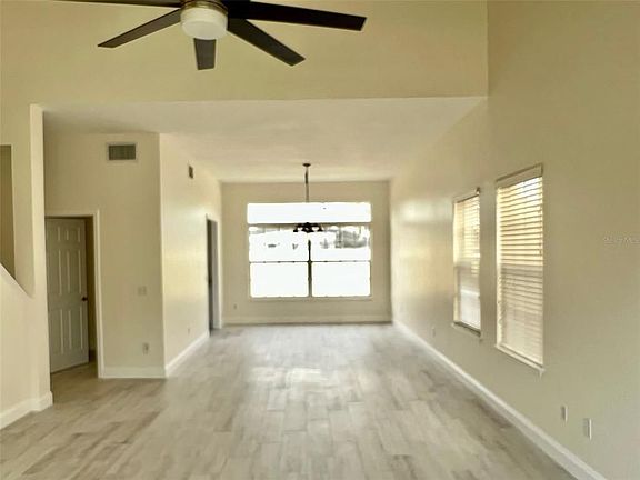 2nd image of 844 W Charing Cross Cir