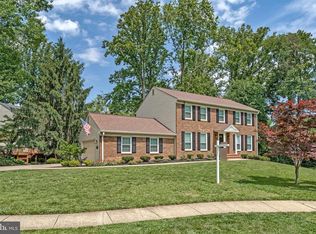 8422 Blevins Way Ct, Vienna, VA 22182