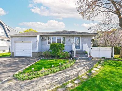 2836 Grand Avenue, Bellmore, NY, 11710