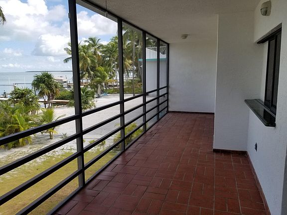 Rear Lanai
