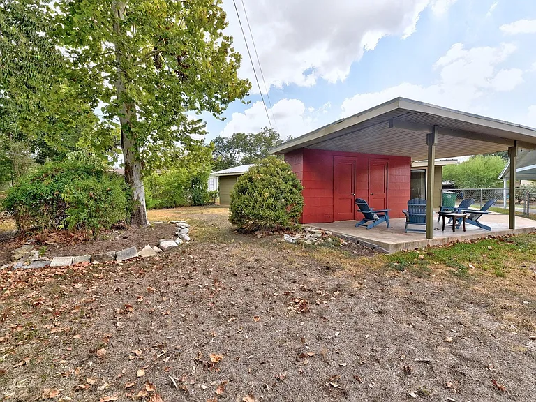 4702 Philco Dr — Photo 24