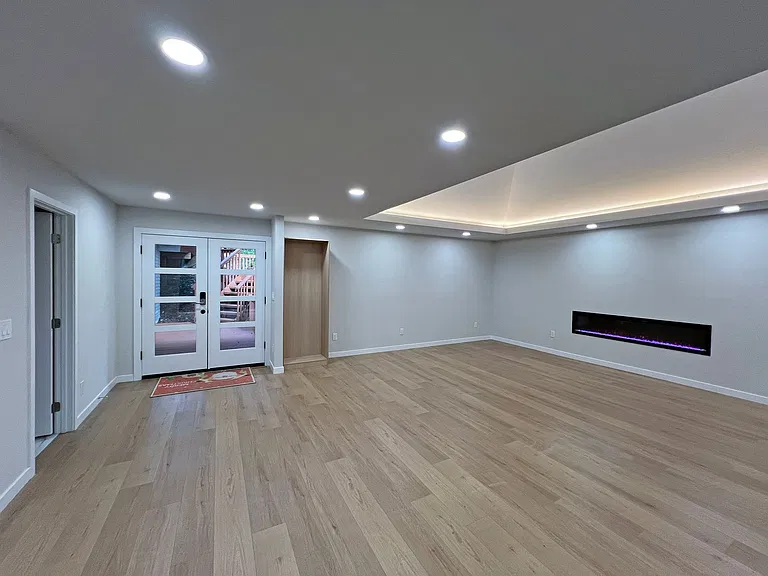 105 Cedar Crest Ln — Photo 6