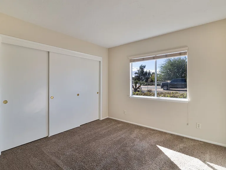 11515 Chimayo Rd — Photo 8