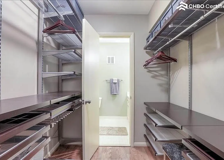 Large Walk in Closet