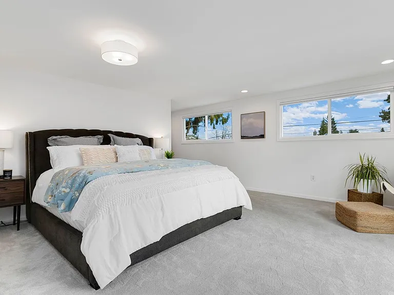 4115 N Stevens St — Photo 13