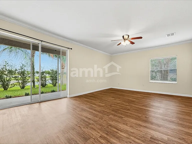3247 Chessington Dr — Photo 6