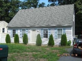 368 Parkerview St, Springfield, MA 01129