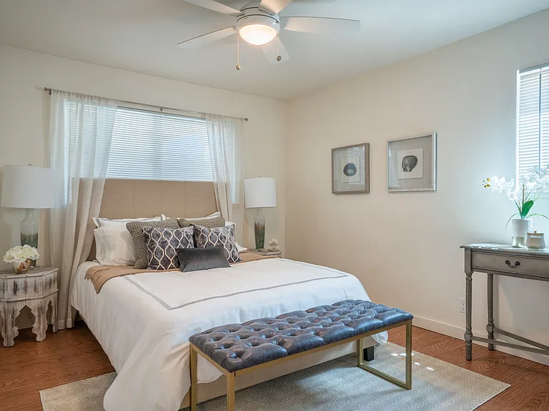 137 Sierra Dr — Photo 23