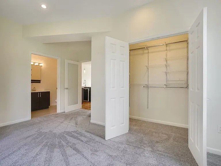 329 Rhode Island Ave NE #404 — Photo 21