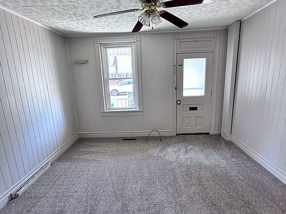 4th image of 706 N 2nd Ave