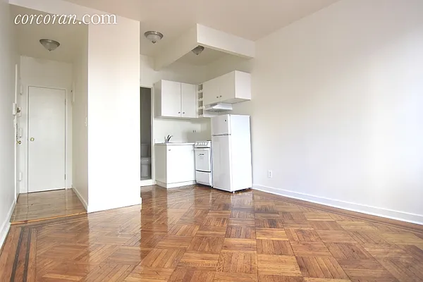 Rented by Corcoran | media 7