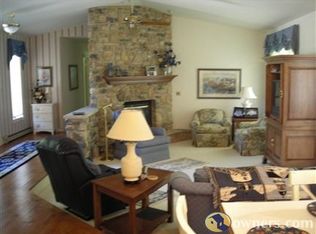 625 E Walnut Dr, Sturgeon Bay, WI 54235