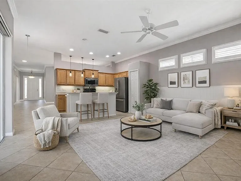 12150 Maple Ridge Dr — Photo 3