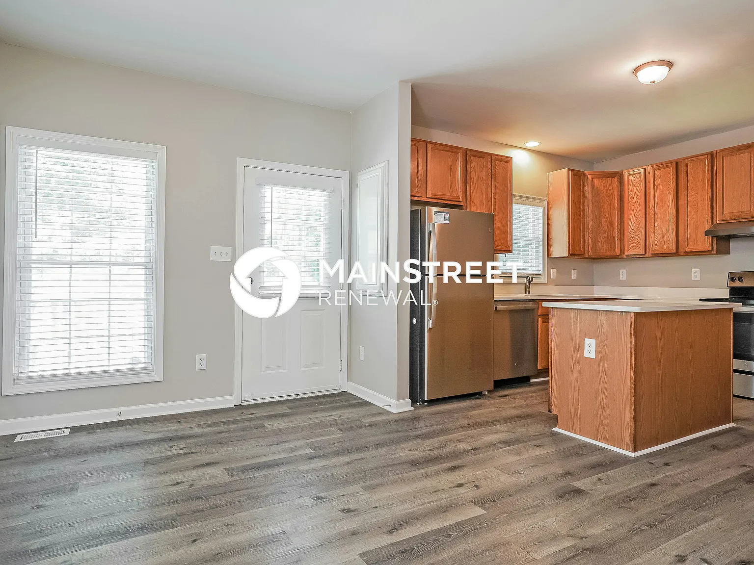 728 Cook Rd — Photo 4