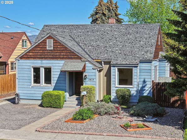 1417 E 13th St, The Dalles, OR 97058