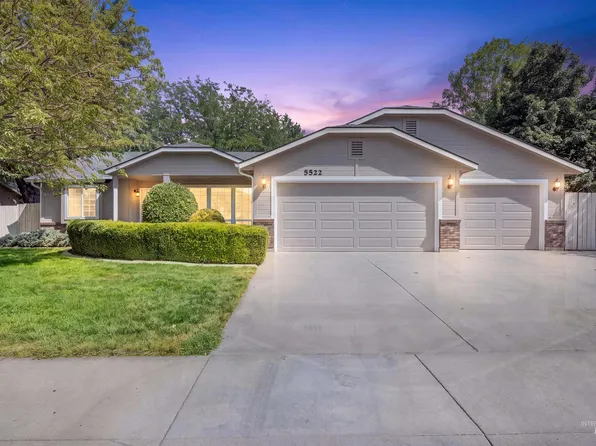 5522 S Santa Cruz Way, Boise, ID 83709