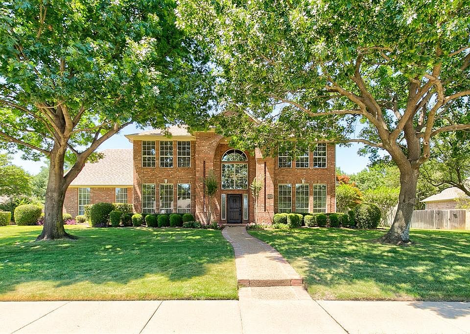 1st image of 955 Oasis Ct