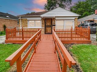 308 W 150th St, Harvey, IL 60426