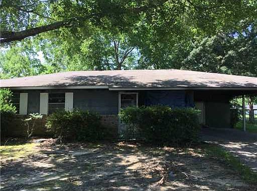 2nd image of 332 Kimberly Dr