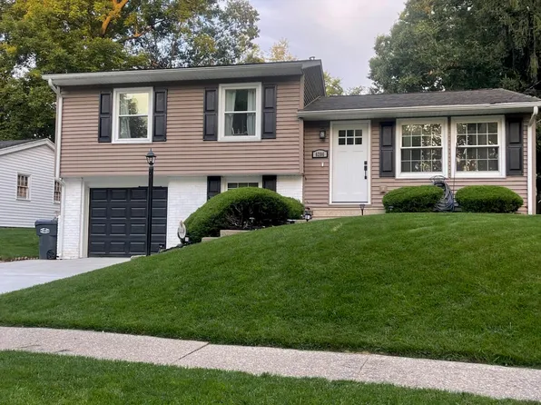 6206 Peachtree St, Portage, MI 49024