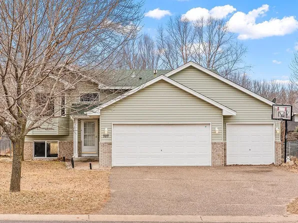 707 11th Ave SW, Isanti, MN 55040