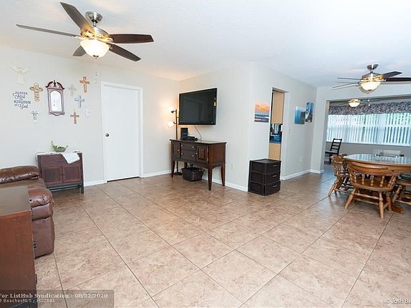 5th image of 8100 NW 21st St