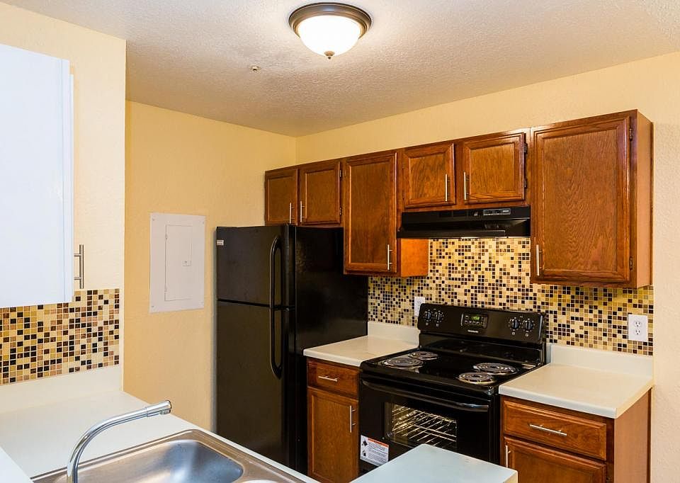 1st image of 5263 Images Cir APT 206