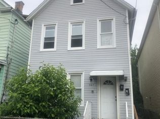 547 Fulton St, Elizabeth, NJ 07206