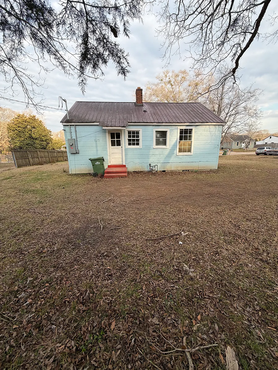 Building Photo - 103 White St