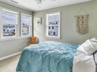 27 Elaine Rd, Milford, CT 06460