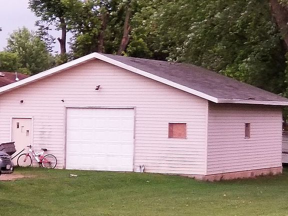 32 x 32 workshop/garage