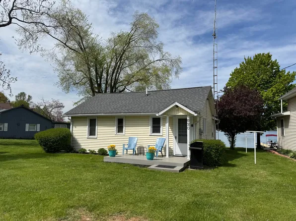 820 N Werners Landing Dr, Bronson, MI 49028