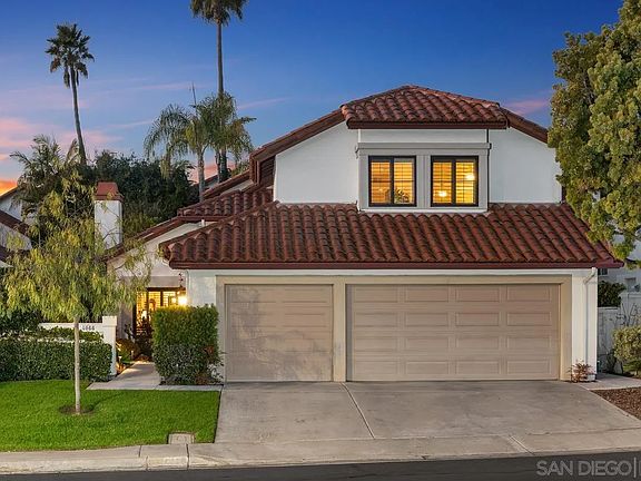 2nd image of 4066 Caminito Cassis