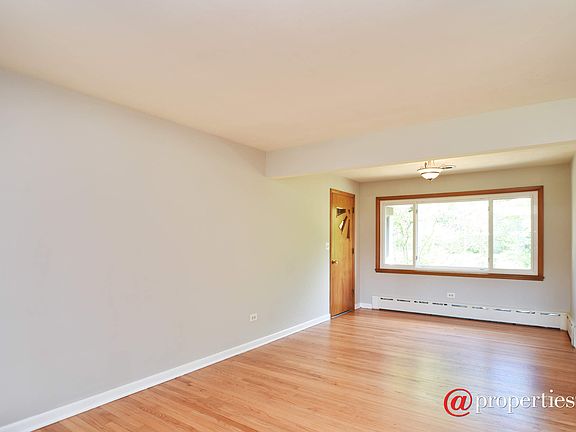 Living Room / Dining Room