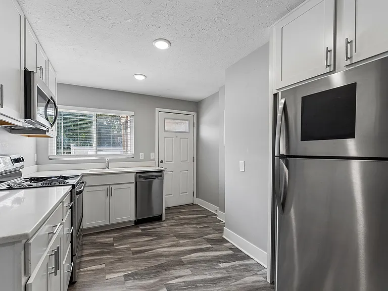 5505 NW Radial Hwy #15505 — Photo 6
