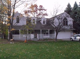 3119 Sleaford Dr, Waterford, MI 48329